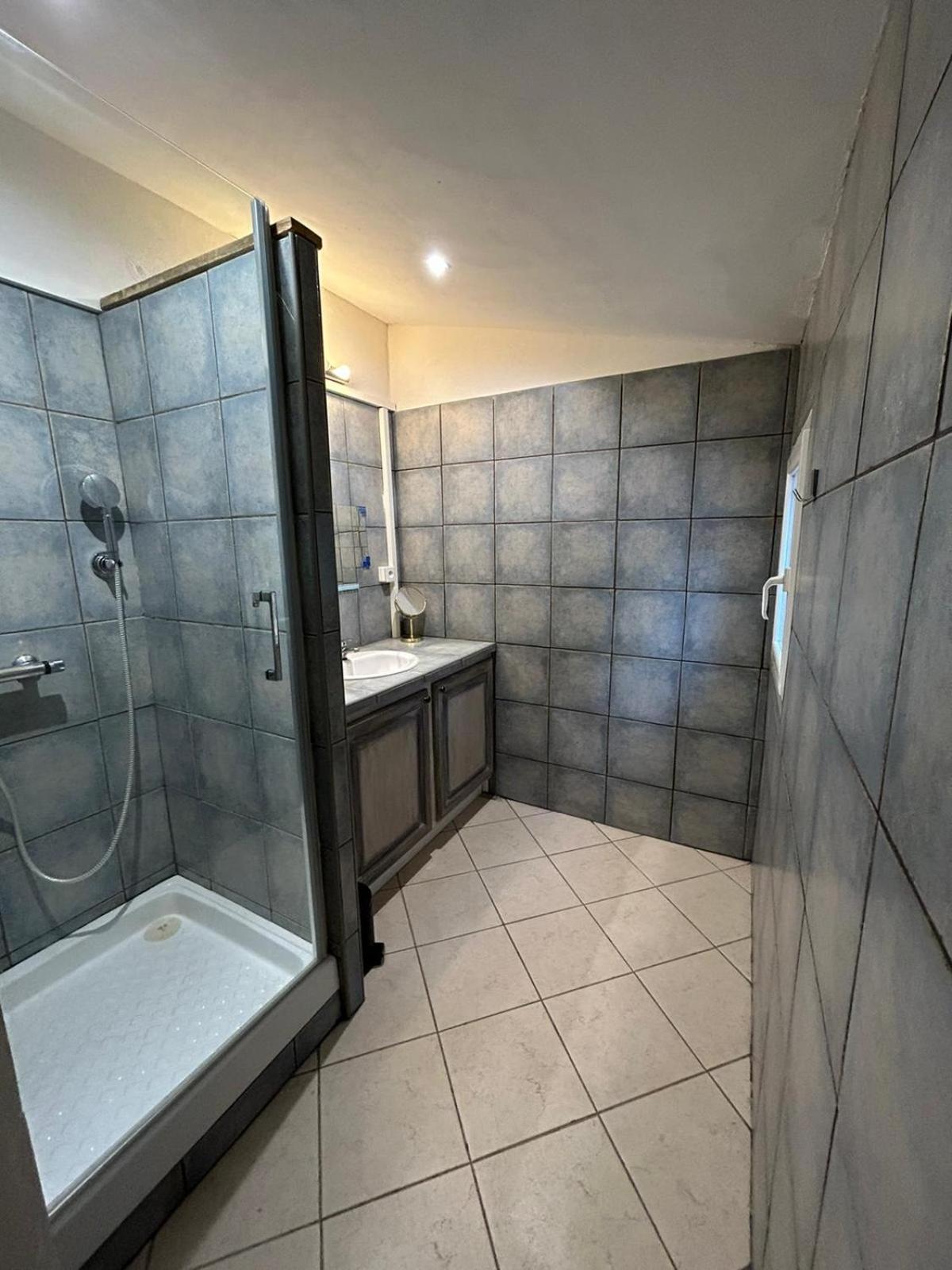 Residence Gabrielle Le Cannet Des Maures Екстер'єр фото