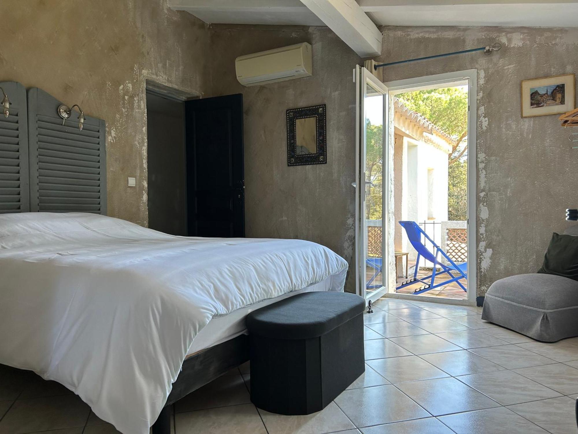 Residence Gabrielle Le Cannet Des Maures Екстер'єр фото